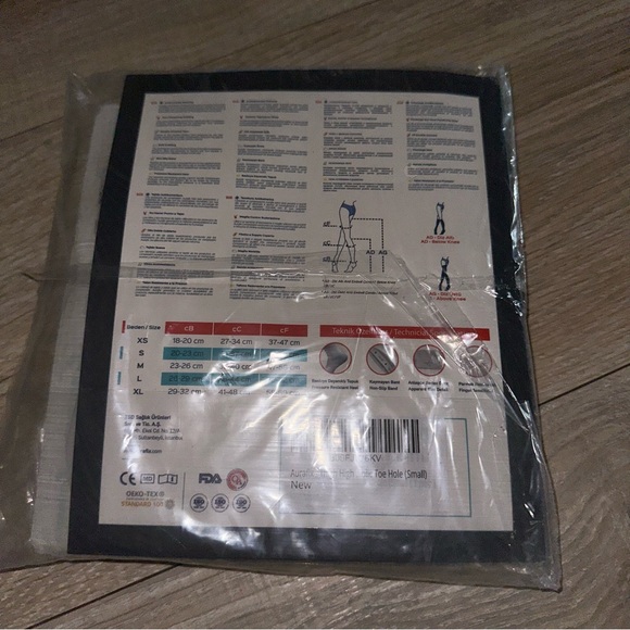 Compression stockings - Picture 8 of 9